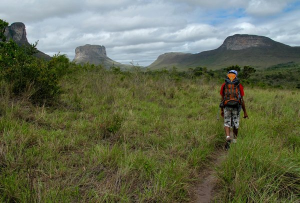 Hoe bereid je je voor op een kampeertocht in de bergen?